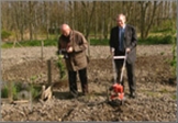 Leterme hanteert de tuinfrees